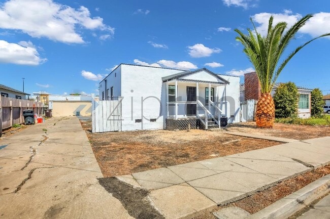 265 Cherry Dr in Salinas, CA - Building Photo - Building Photo