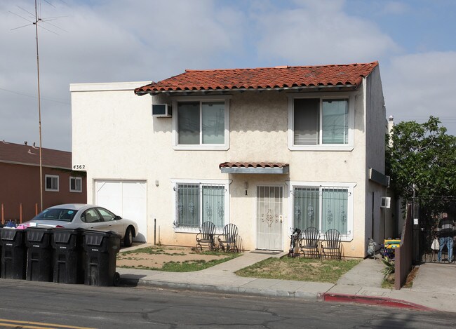 4362 Highland Ave in San Diego, CA - Building Photo - Building Photo