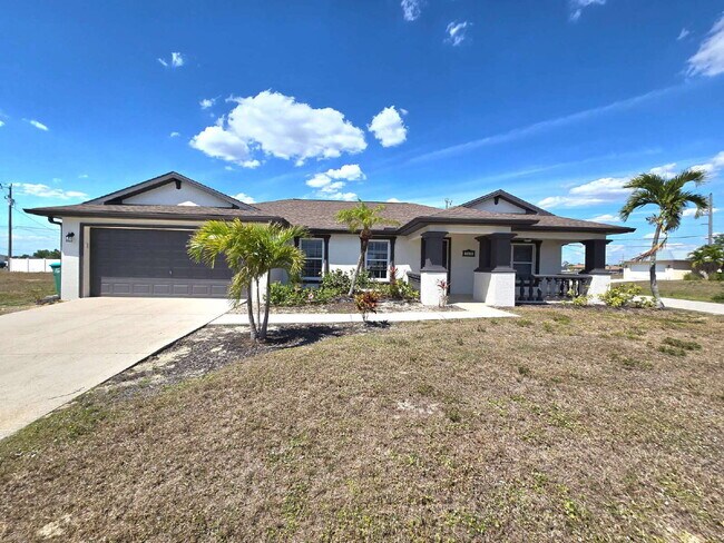 1401 SW Embers Terrace in Cape Coral, FL - Building Photo - Building Photo