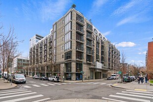 1030 NW 12th Ave in Portland, OR - Building Photo