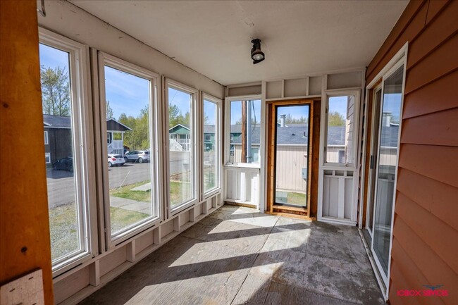 property at 4002 E Steven Dr