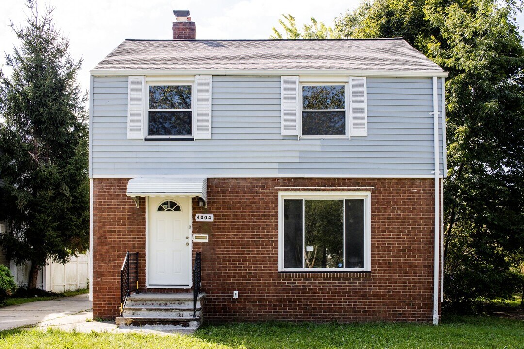 4004 E 155th St in Cleveland, OH - Building Photo