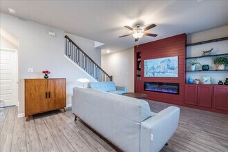 122 Fairmeadow Downs Dr in Hutto, TX - Building Photo - Building Photo