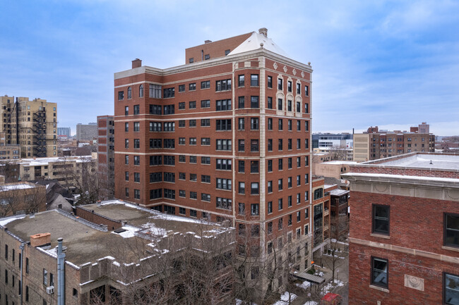 433 W Briar Pl in Chicago, IL - Foto de edificio - Building Photo