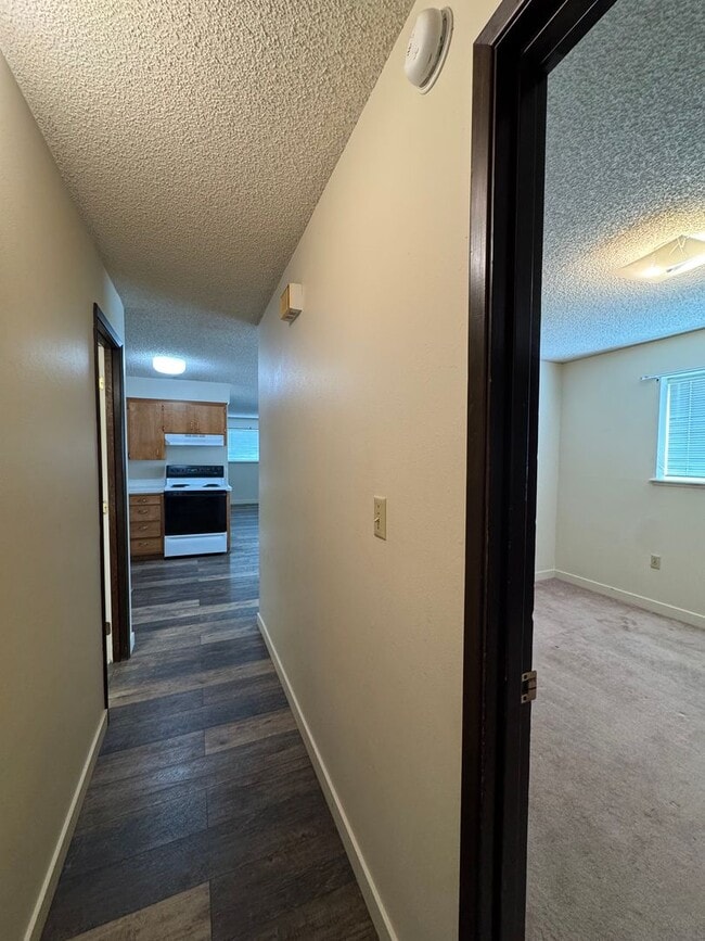 500 W 12th Ave in Ellensburg, WA - Building Photo - Building Photo