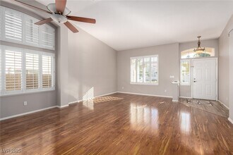 9424 Cloudcroft Ave in Las Vegas, NV - Building Photo - Building Photo