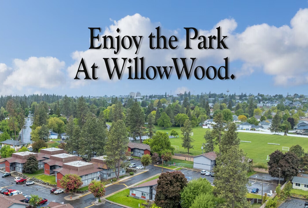 Willow Wood Village in Cheney, WA - Foto de edificio