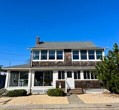 724 East Ave in Bay Head, NJ - Building Photo - Building Photo