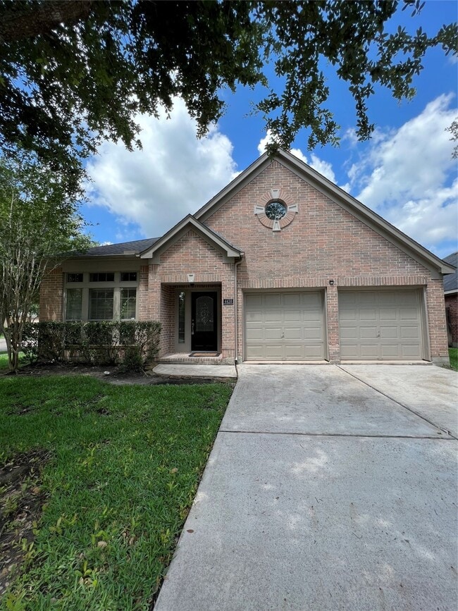 property at 4438 Kirk Manor Ct