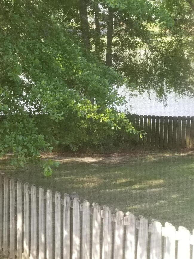 2012 Sylvan Lake Dr in Grovetown, GA - Building Photo - Building Photo