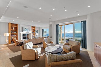 2956 Solimar Beach Dr in Ventura, CA - Building Photo - Building Photo