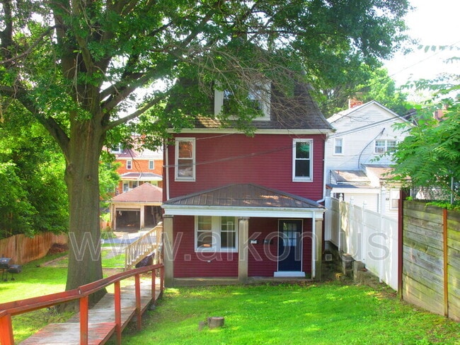 property at 620 Loretta St