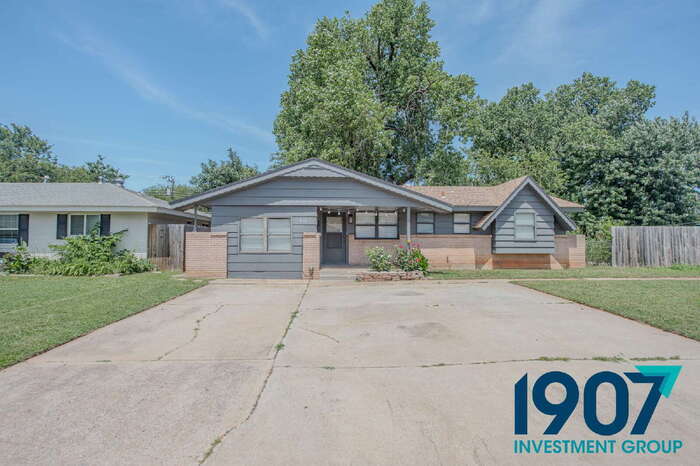 608 N Janeway Ave in Moore, OK - Building Photo
