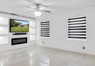 12235 SW 202nd St in Miami, FL - Building Photo - Building Photo