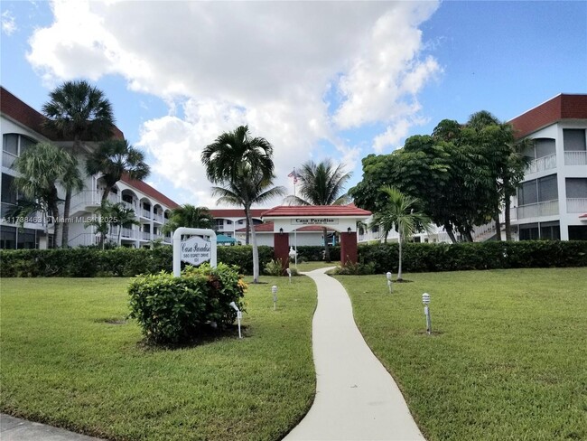 property at 541 Blue Heron Dr