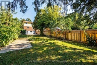 48 Clarence St in Cambridge, ON - Building Photo - Building Photo