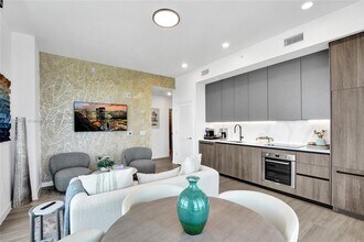 580-572 72nd St in Miami Beach, FL - Building Photo - Building Photo