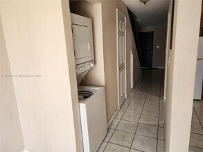 13334 SW 60th Terrace in Miami, FL - Building Photo - Building Photo