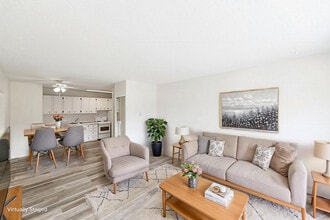 Edmonton Trail Apartments in Calgary, AB - Building Photo - Building Photo
