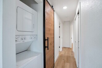 6933 W 52nd Pl in Arvada, CO - Building Photo - Building Photo