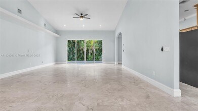12390 NW 2nd St in Plantation, FL - Building Photo - Building Photo