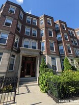 55 Queensberry St, Unit 3 in Boston, MA - Building Photo