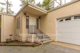 4083 Sunset Ln in Pebble Beach, CA - Building Photo - Building Photo