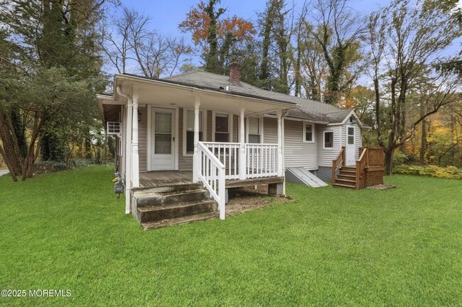 property at 61 Cassville Rd