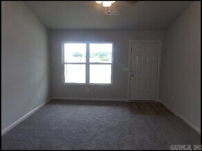 105 Dodd Dr in Little Rock, AR - Building Photo - Building Photo