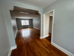 Canterbury Court Apartments in Buffalo, NY - Foto de edificio - Building Photo