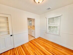 3492 Rowena Ave in Los Angeles, CA - Building Photo - Building Photo