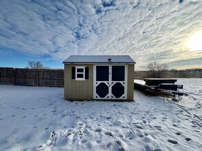 108 Hayden Dr in Box Elder, SD - Building Photo - Building Photo