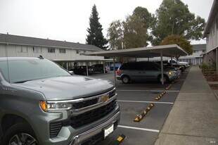 77 El Toro Ct in Fairfield, CA - Building Photo