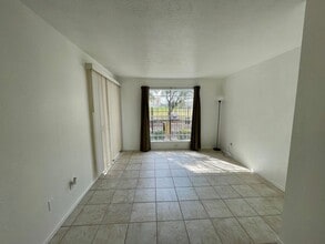 7313 Gulf Fwy in Houston, TX - Building Photo - Building Photo