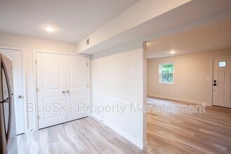 1000 Monticello Rd in Charlottesville, VA - Building Photo - Building Photo