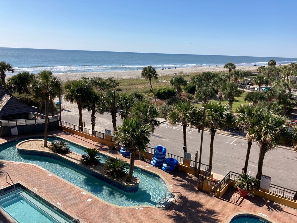 6900 N Ocean Blvd, Unit 407 in Myrtle Beach, SC - Building Photo