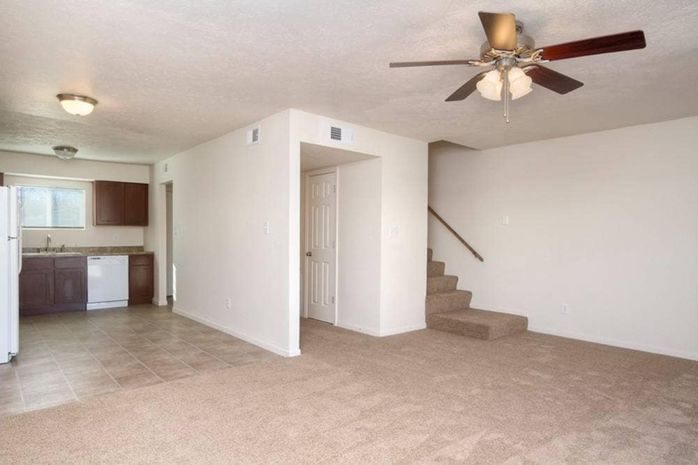 Townhomes at Quail Ridge in Springfield, MO - Foto de edificio