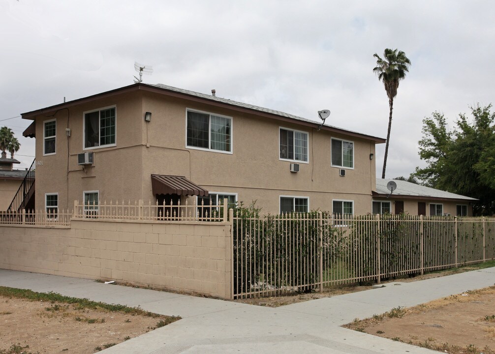 1901 Loma Vista St in Riverside, CA - Foto de edificio