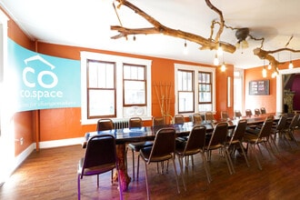 the co.space in State College, PA - Foto de edificio - Building Photo