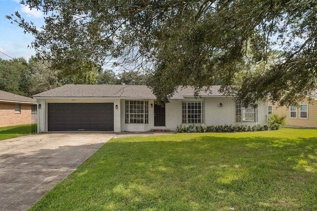 property at 5775 Mel Sha Ln