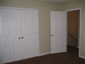 116 Creekside Dr in Franklin, KY - Foto de edificio - Building Photo