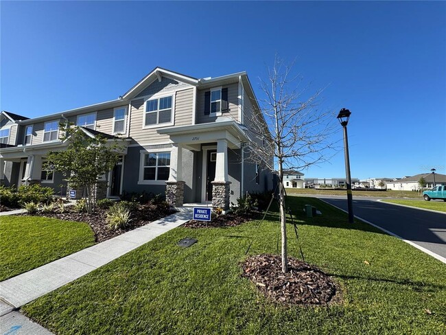 2751 Camellia Flower St in Apopka, FL - Building Photo - Building Photo