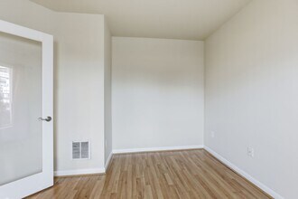 4507 Madison St in Riverdale Park, MD - Building Photo - Building Photo