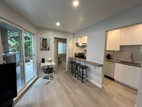 2239 1st Av W in Vancouver, BC - Building Photo - Building Photo