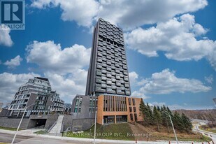 1 Quarrington Lane in North York, ON - Building Photo