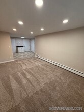 36 Ridgewood Ln, Unit 21 in Gardner, MA - Foto de edificio - Building Photo