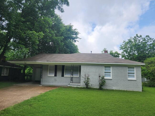 property at 3645 Brompton Rd