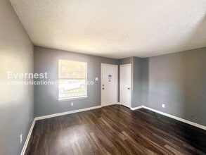9 Meredith Ct in Little Rock, AR - Building Photo - Building Photo