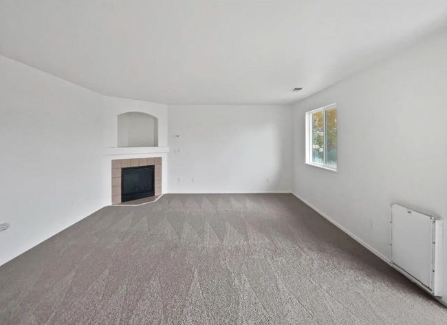 184 N 17th Ct in Brighton, CO - Building Photo - Building Photo