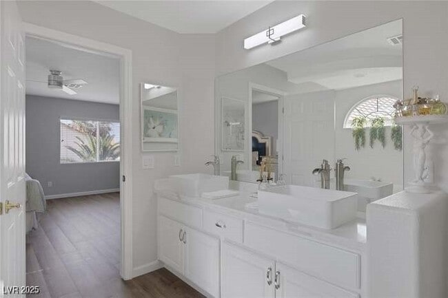 property at 442 Staghorn Pass Ave